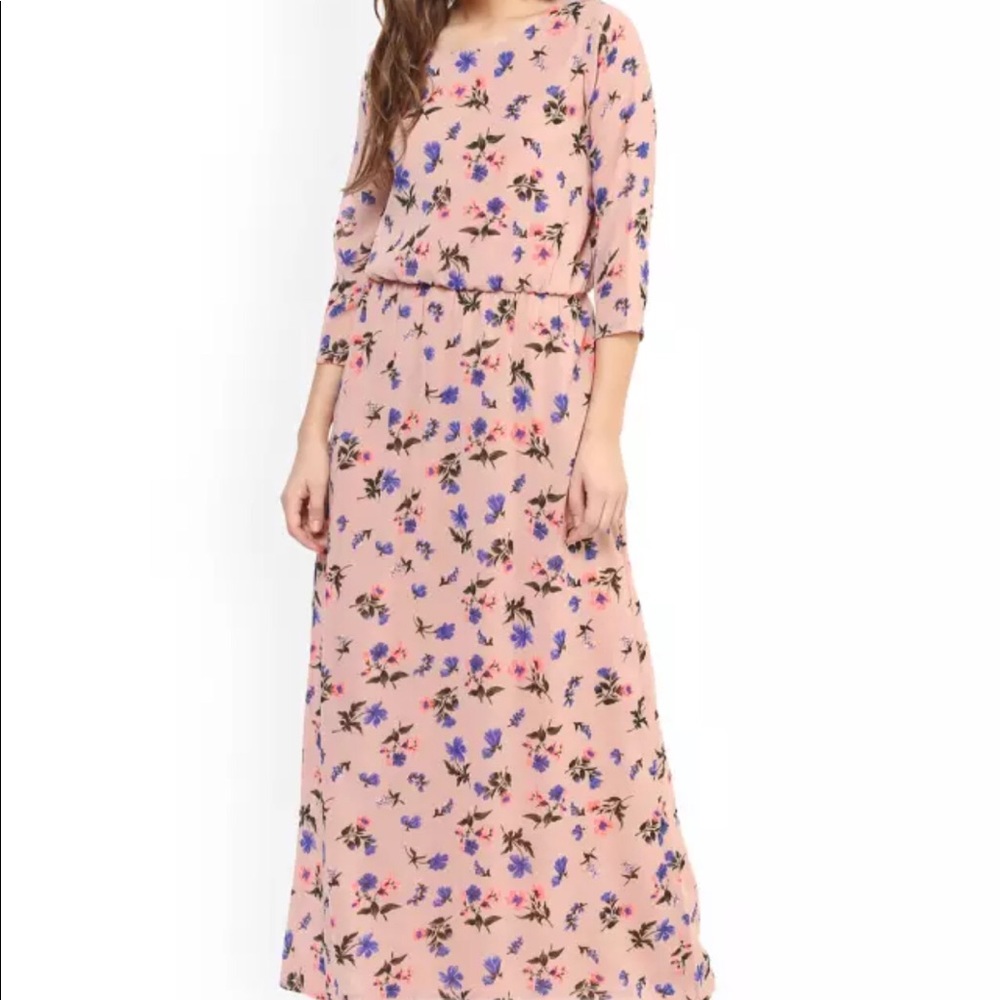 Maxi dress